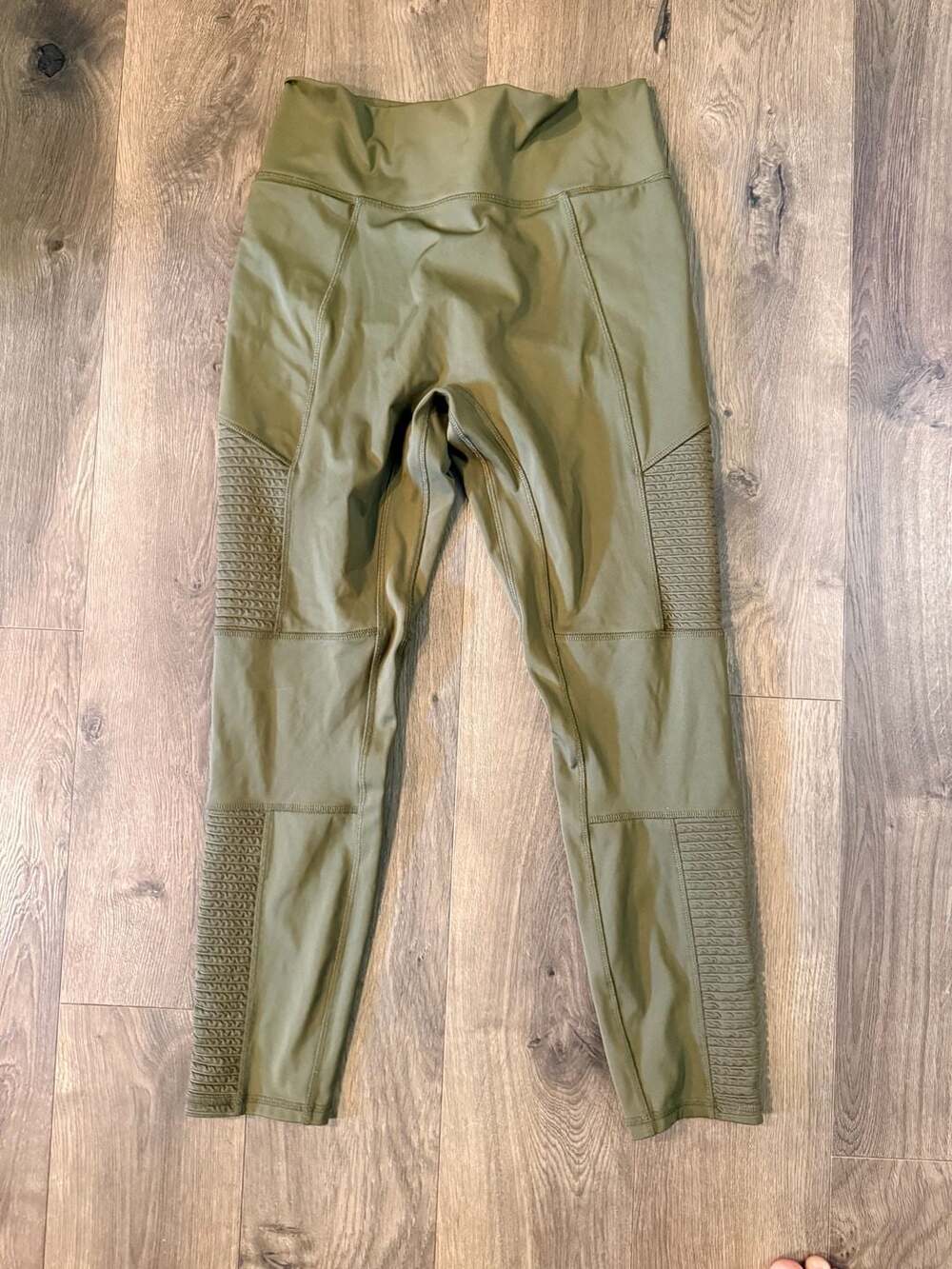 Women's Fabletics Motion365+ High-Waisted - Picture 1 of 10